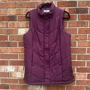 Christopher & Banks Petite M women’s puffer vest /jacket